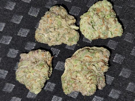 Skywalker OG, also known as "Skywalker OG Kush" to many members of the cannabis community, is an indica dominant hybrid (85% indica/15% sativa) <strong>strain</strong> that is a potent cross between the hugely popular Skywalker X OG Kush <strong>strains</strong>. . Bubble bath strain allbud